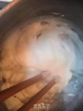 脆皮香酥之—炸鲜奶的做法步骤：2