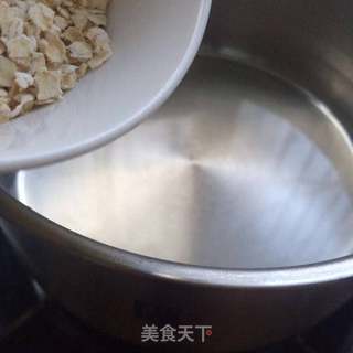 苹果红枣燕麦粥的做法步骤:2