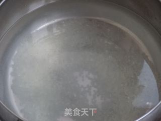 大雁蛋紫薯米粥的做法步骤：1