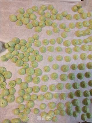 菠菜汁蛋白溶豆的做法步骤:4