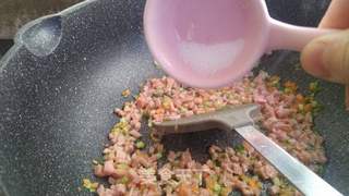 家常炒饭的做法步骤:5