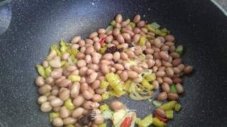 泡椒花生米的做法步骤:7