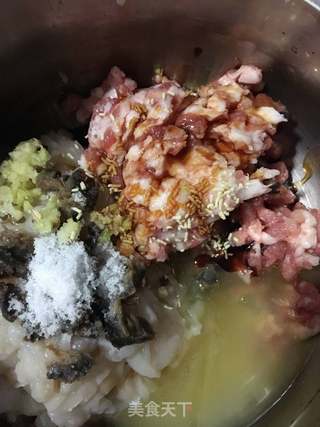 扇贝丁海参饺子的做法步骤:10