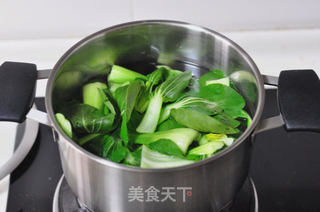 青菜猪肉饺子的做法步骤:3