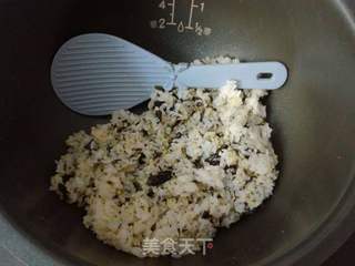 如何让小朋友爱上吃饭-饭团的做法步骤:4