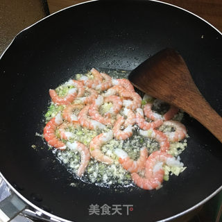 虾仁炒饭的做法步骤：8