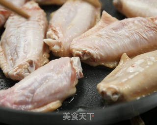 红烧鸡翅的做法步骤:4