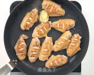 红烧鸡翅的做法步骤:5
