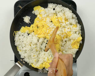 蛋炒饭的做法步骤:6