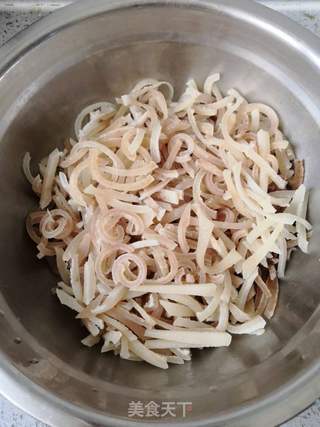 双色肉皮冻的做法步骤:6