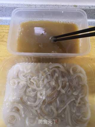 双色肉皮冻的做法步骤:11