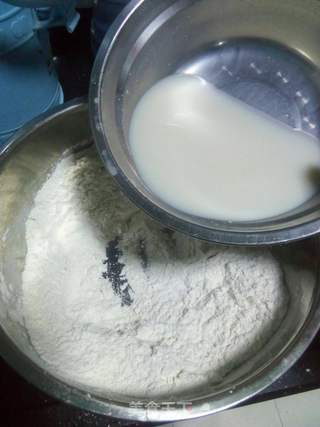 双色馒头的做法步骤:4