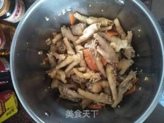 凉拌麻辣鸡爪的做法步骤:5