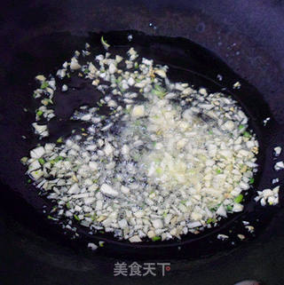 金蒜秋葵的做法步骤：5