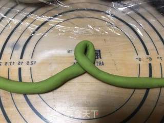 圣诞花样馒头的做法步骤:5
