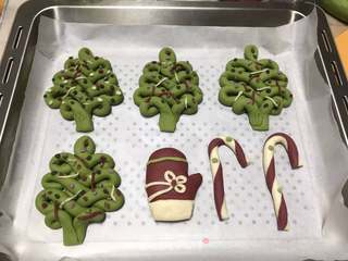 圣诞花样馒头的做法步骤:9