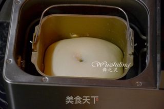 圣诞巧克力花环面包的做法步骤:4