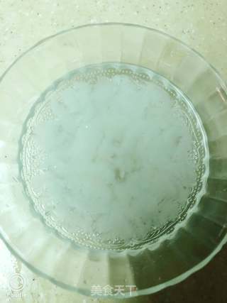 牛奶木瓜炖雪蛤的做法步骤:3