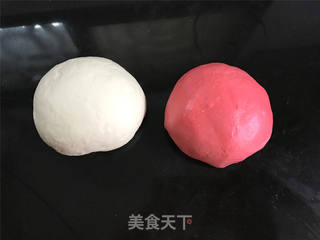圣诞帽南瓜包的做法步骤:2