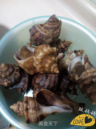 原汁海螺的做法步骤：1