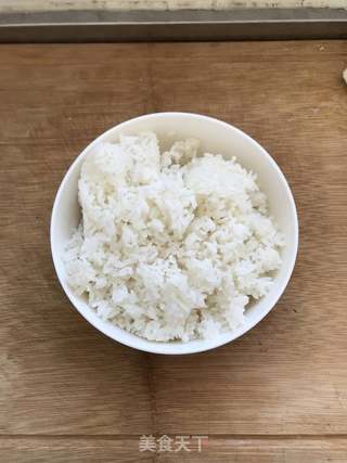 黄金蛋炒饭的做法步骤:2