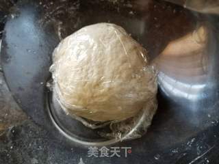 香酥椰子油葱油饼的做法步骤：2