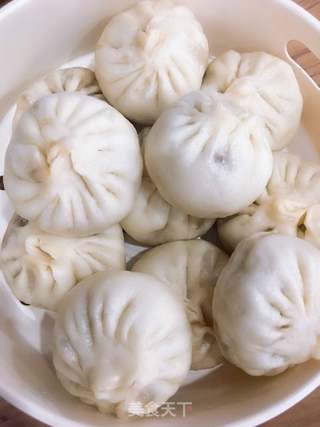 白菜酱肉包子的做法步骤:13