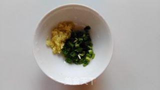 萝卜丝大包的做法步骤:4