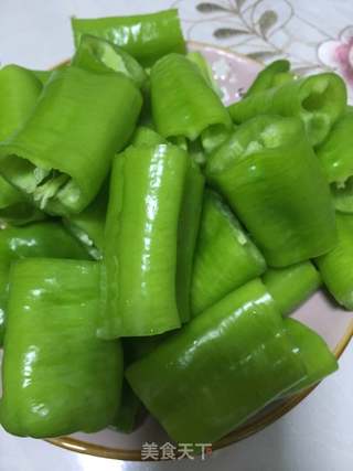 生抽浸虎皮尖椒的做法步骤:5