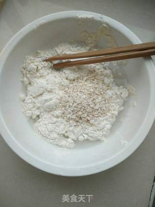 燕麦鸡蛋饼的做法步骤:4
