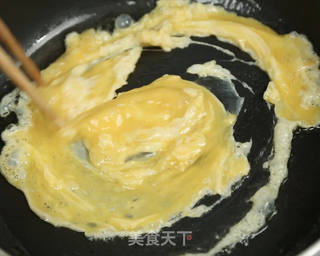 蛋包饭的做法步骤:4