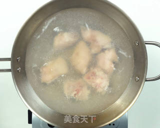 红烧猪蹄的做法步骤:2