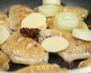 可乐鸡翅的做法步骤:7