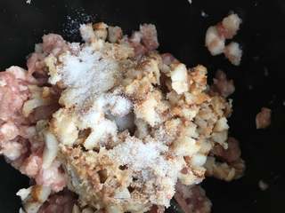 蒜苗肉馅烤包子的做法步骤:25