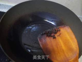 木耳炝西芹的做法步骤:9