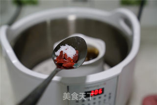 芡实红豆鸡腿汤的做法步骤:7