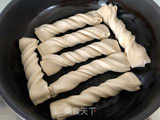 生煎花卷的做法步骤:12