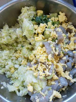 白菜蒸饺的做法步骤:5