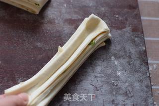 怎么做层次分明的油卷的做法步骤：6