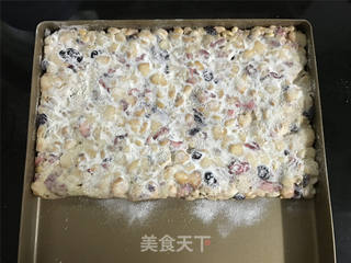 草莓干雪花酥的做法步骤:8