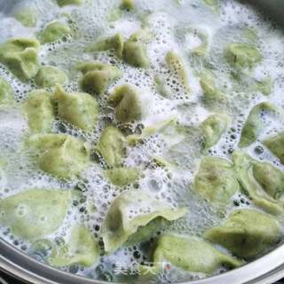 翡翠饺子的做法步骤:9