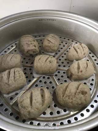 杂粮面馒头的做法步骤:11