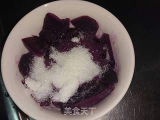 红豆紫薯奶香糕的做法步骤：3
