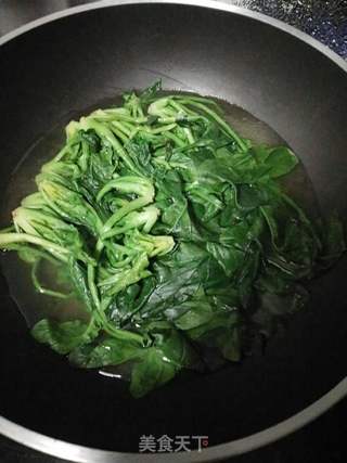 菠菜鸡蛋馅饼的做法步骤:3
