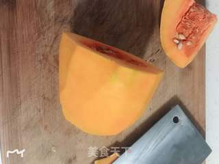 南瓜饼的做法步骤：1