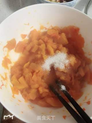 南瓜饼的做法步骤:3