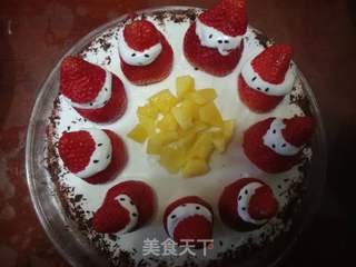 草莓生日奶油蛋糕的做法步骤:12