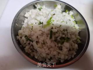 菠菜肉末马蹄包子的做法步骤:4