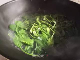 菠菜肉末马蹄包子的做法步骤：12