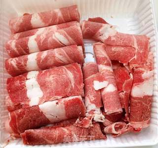 鸳鸯火锅的做法步骤:2